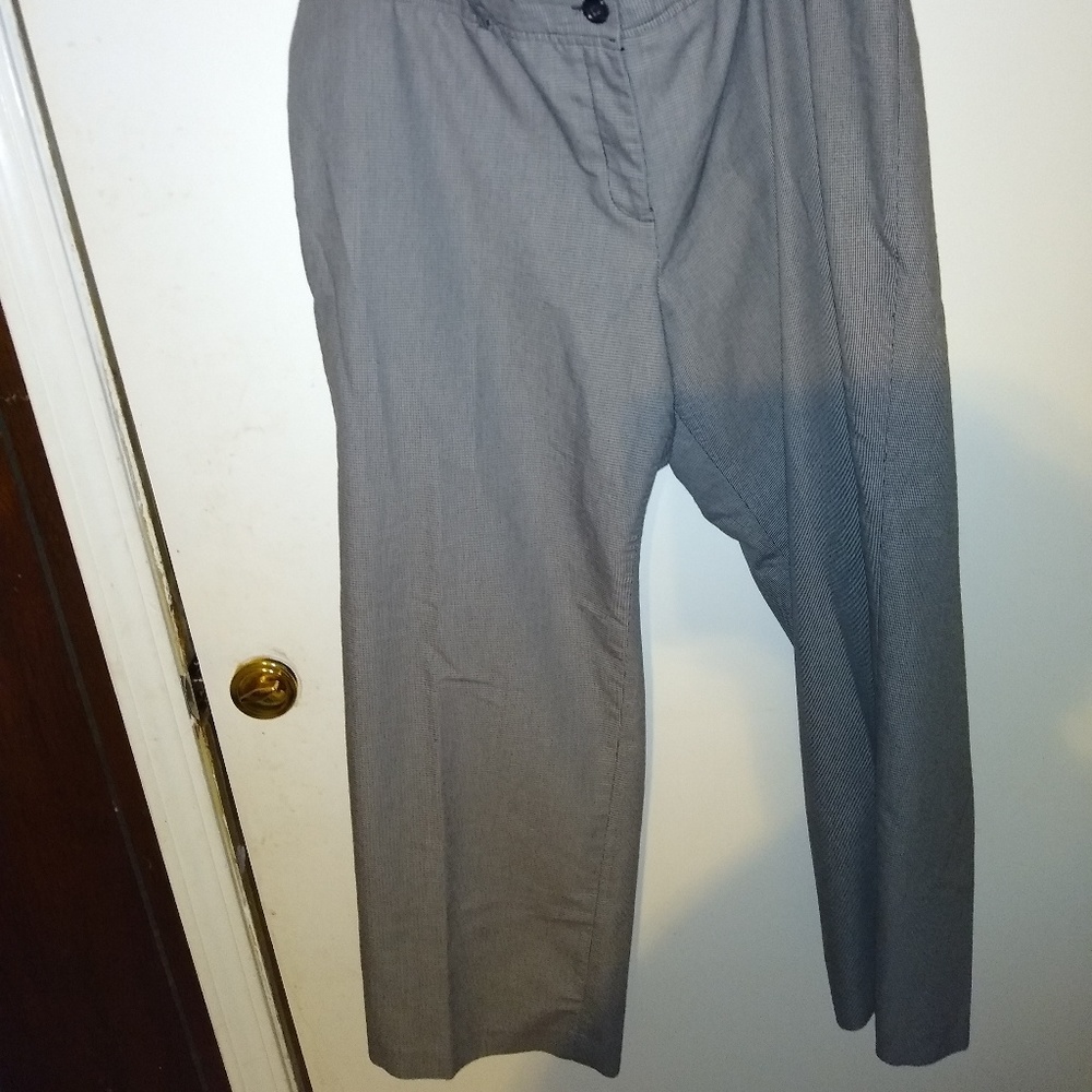 Ladies trousers